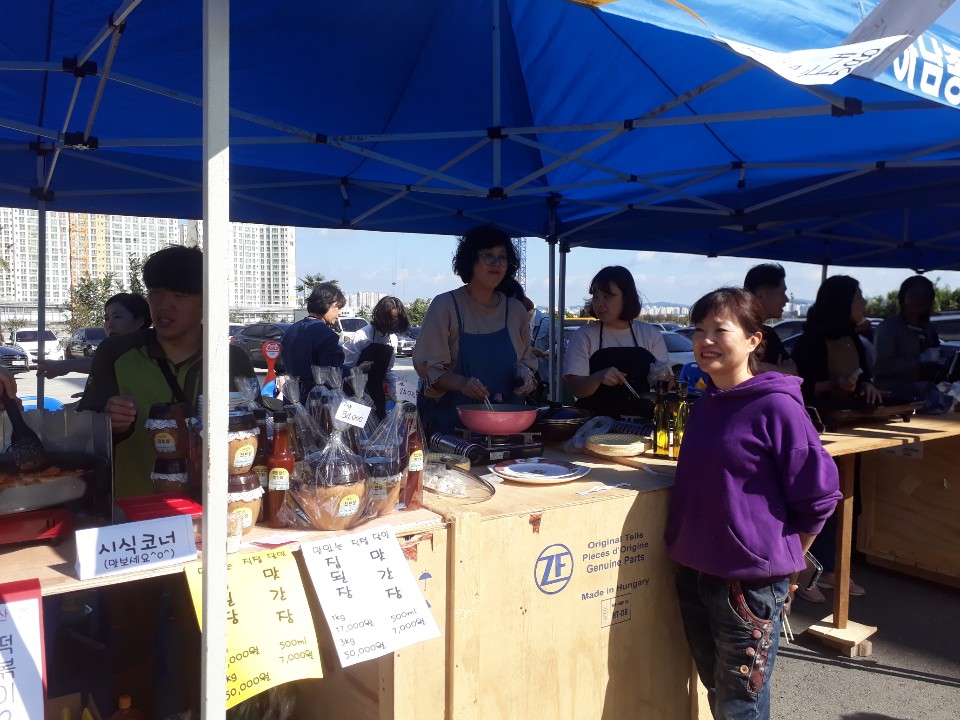 20191019바자회47.jpg